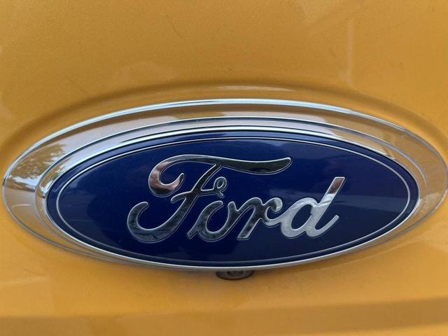 Photo of 2021 Orange Ford Ranger