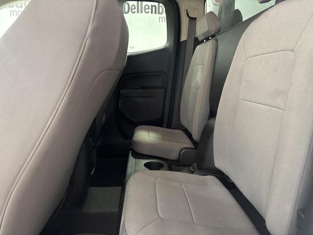 Photo of 2021 Summit White Chevrolet Colorado