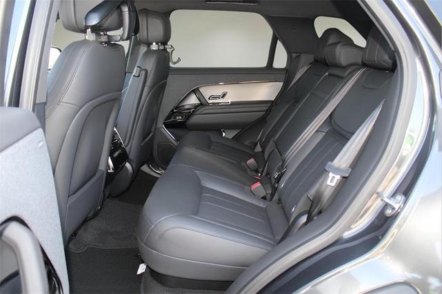 Photo of 2025 Carpathian Grey Land Rover Range Rover Sport