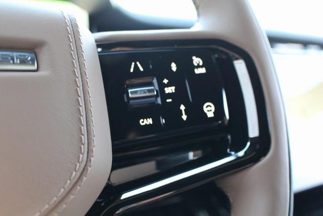Photo of 2025 Carpathian Grey Land Rover Range Rover Sport