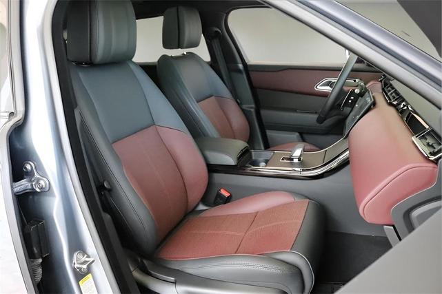 Photo of 2024 Zadar Grey Land Rover Range Rover Velar