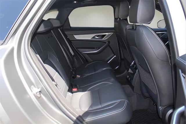 Photo of 2026 Fuji White Jaguar F-PACE