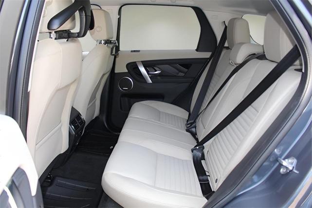 Photo of 2025 Varesine Blue Land Rover Discovery Sport