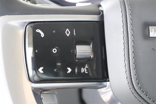 Photo of 2023 Hakuba Silver Land Rover Range Rover