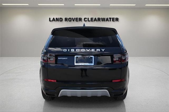 Photo of 2025 Santorini Black Land Rover Discovery Sport