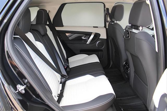 Photo of 2025 Santorini Black Land Rover Discovery Sport
