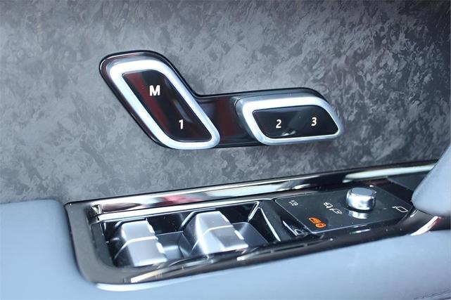Photo of 2025 Firenze Red Land Rover Range Rover Sport