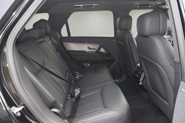 Photo of 2025 Santorini Black Land Rover Range Rover Sport