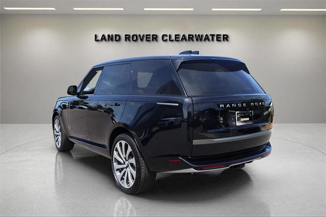 Photo of 2025 Santorini Black Land Rover Range Rover