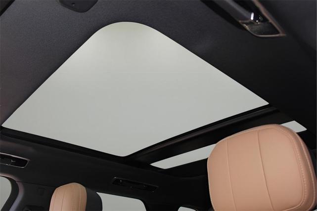Photo of 2025 Giola Green Land Rover Range Rover Sport