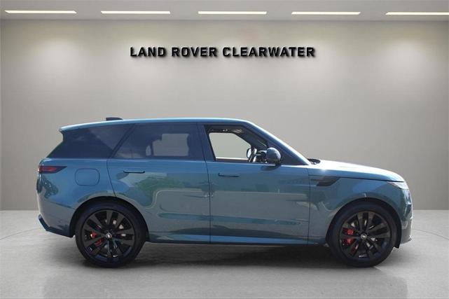 Photo of 2025 Giola Green Land Rover Range Rover Sport