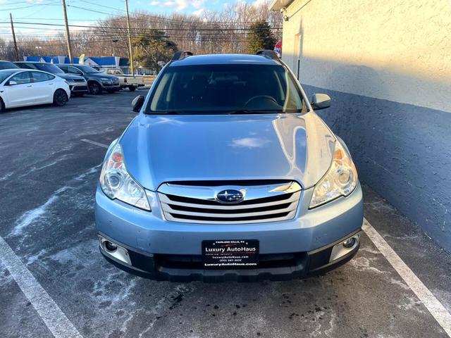 Photo of 2011 Sky Blue Metallic Subaru Outback
