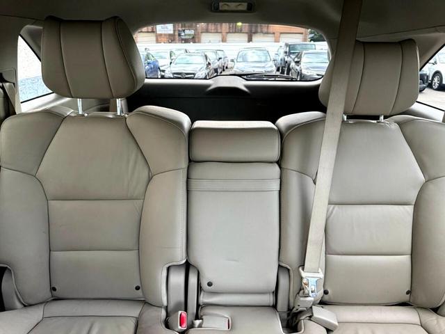 Photo of 2010 Black Acura MDX