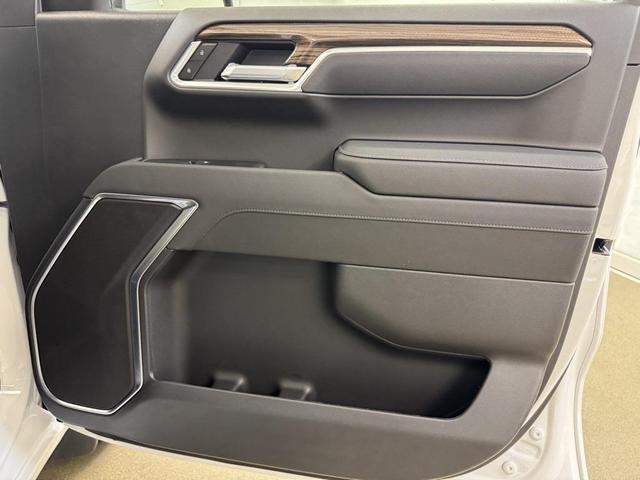 Photo of 2026 Summit White Chevrolet Silverado 1500