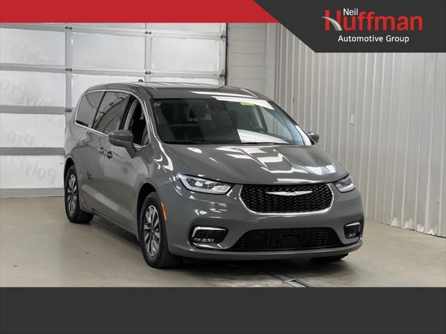 2022 Chrysler Pacifica Hybrid