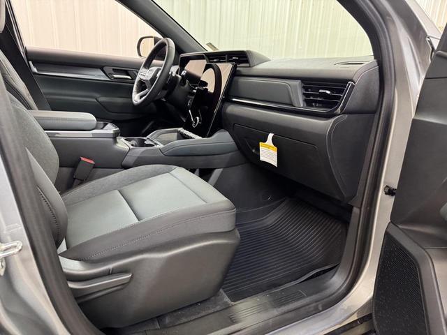 Photo of 2026 Sterling Metallic GMC Terrain