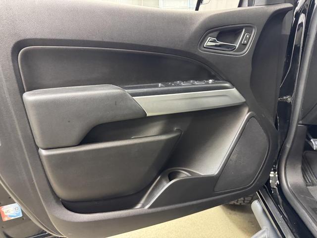Photo of 2018 Black Chevrolet Colorado
