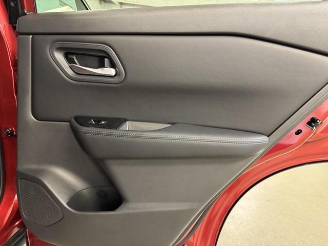Photo of 2026 Scarlet Nissan Rogue