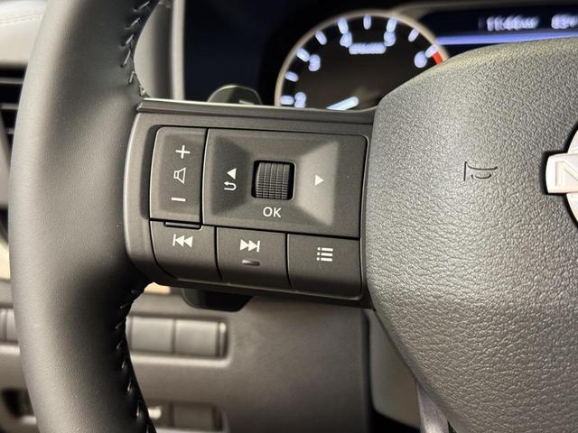 Photo of 2026 Scarlet Nissan Rogue