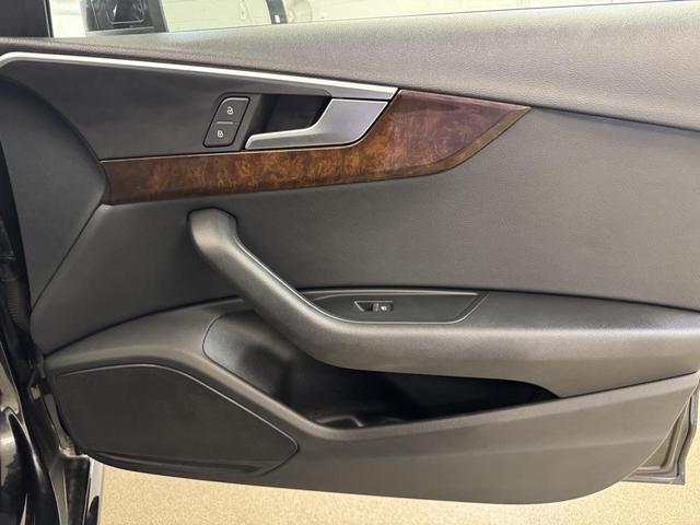 Photo of 2019 Black Metallic Audi A4