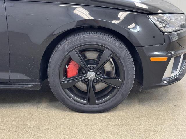 Photo of 2019 Black Metallic Audi A4