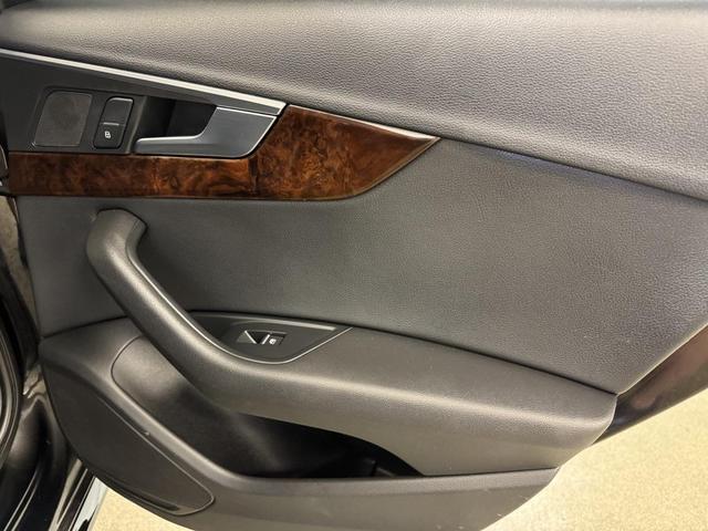 Photo of 2019 Black Metallic Audi A4