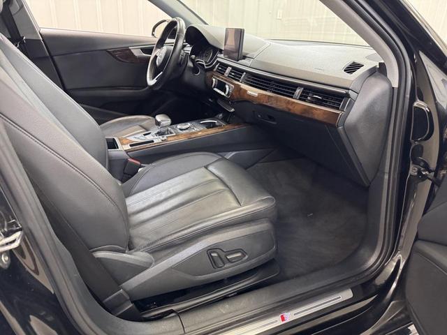 Photo of 2019 Black Metallic Audi A4