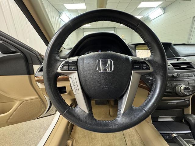 Photo of 2012 White Orchid Pearl Honda Accord