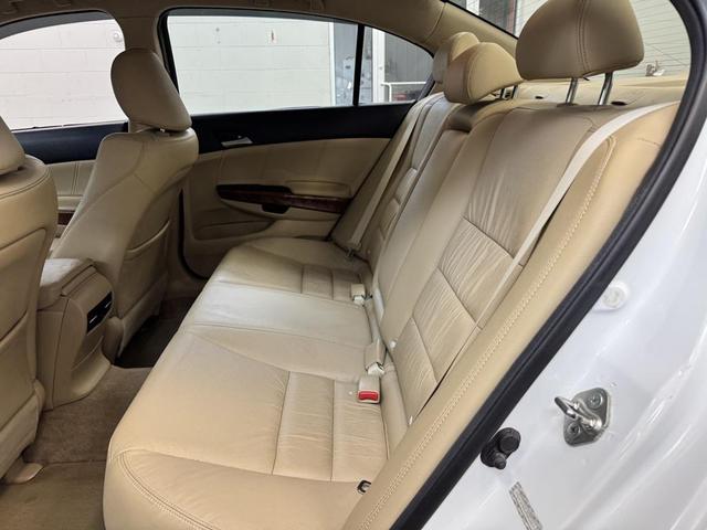 Photo of 2012 White Orchid Pearl Honda Accord
