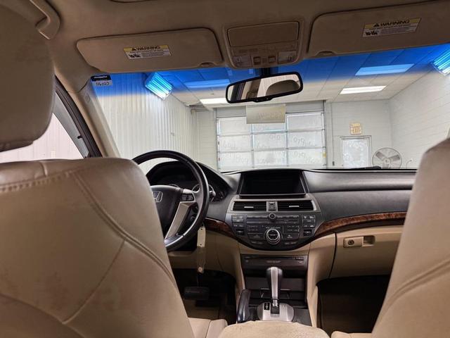 Photo of 2012 White Orchid Pearl Honda Accord