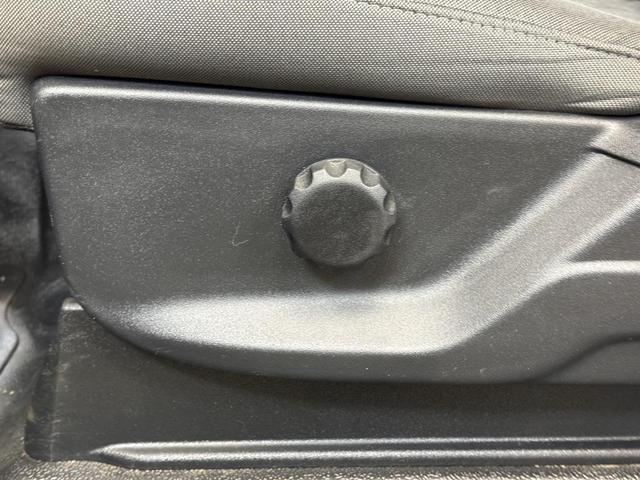 Photo of 2023 Black Metallic Ford F-450
