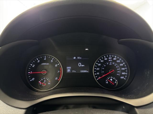 Photo of 2018 Snow White Pearl Kia Stinger