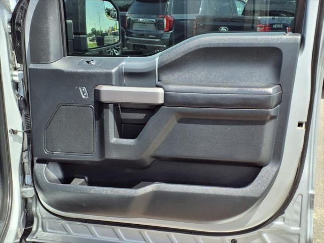 Photo of 2020 Iconic Silver Metallic Ford F-150