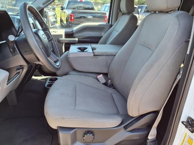 Photo of 2019 Oxford White Ford F-150