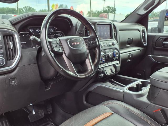 Photo of 2023 Summit White GMC Sierra 2500