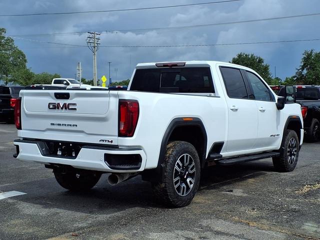 Photo of 2023 Summit White GMC Sierra 2500