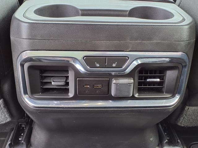 Photo of 2023 Summit White GMC Sierra 2500