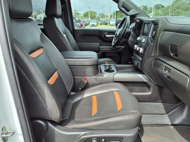Photo of 2023 Summit White GMC Sierra 2500
