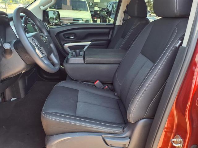 Photo of 2019 Cayenne Red Metallic Nissan Titan