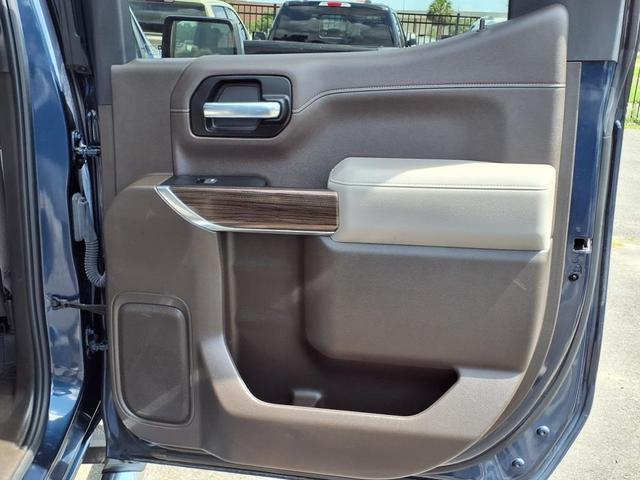 Photo of 2022 Northsky Blue Metallic Chevrolet Silverado 1500