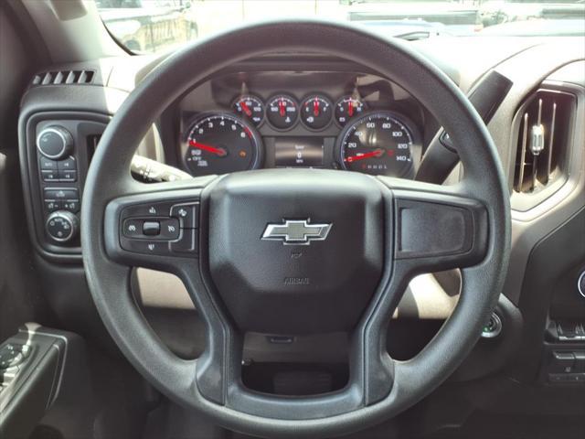 Photo of 2024 Black Chevrolet Silverado 1500