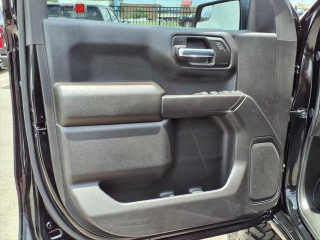 Photo of 2024 Black Chevrolet Silverado 1500