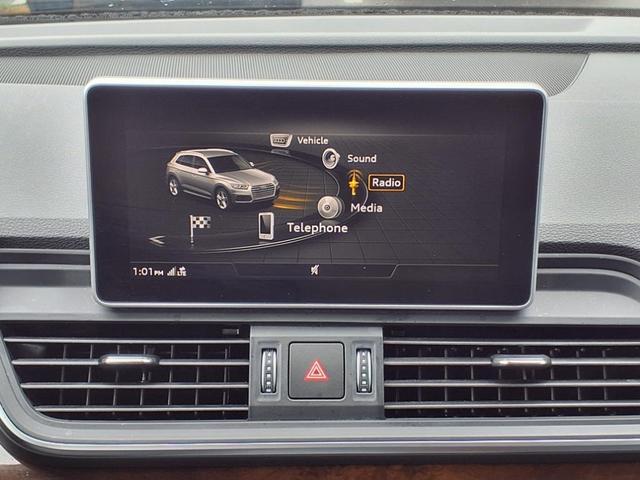Photo of 2020 Brilliant Black Audi Q5