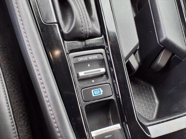 Photo of 2023 Meteorite Gray Metallic Honda Accord Hybrid
