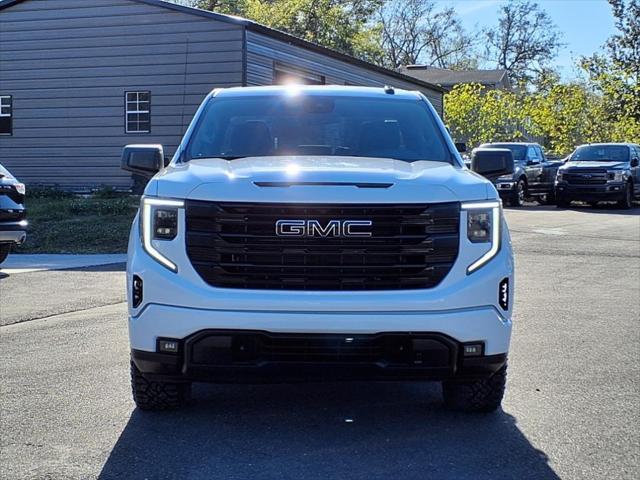 Photo of 2022 Summit White GMC Sierra 1500