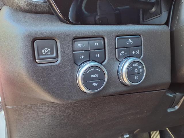 Photo of 2022 Summit White GMC Sierra 1500