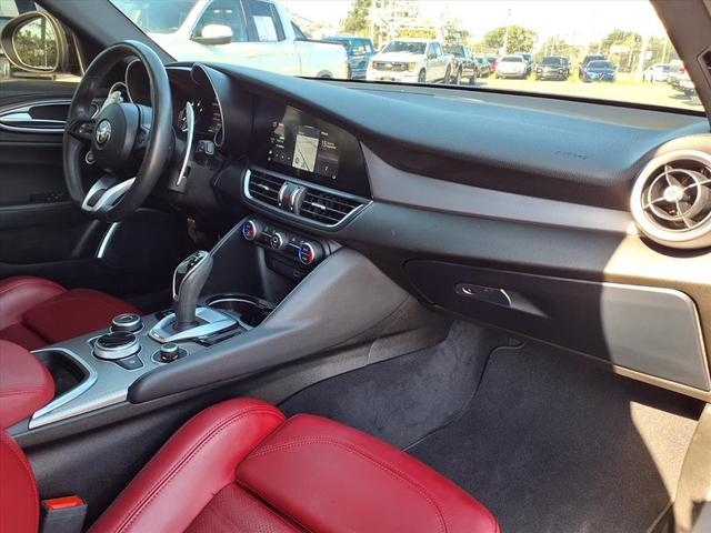 Photo of 2022 Vulcano Black Metallic Alfa Romeo Giulia