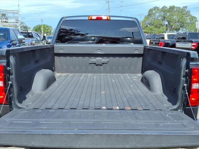 Photo of 2018 Graphite Metallic Chevrolet Silverado 1500