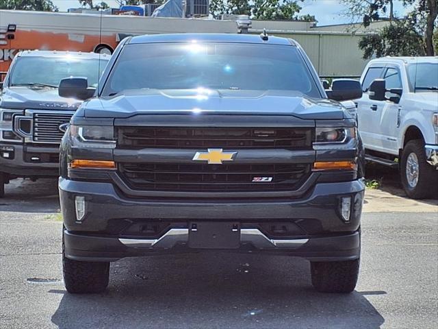 Photo of 2018 Graphite Metallic Chevrolet Silverado 1500