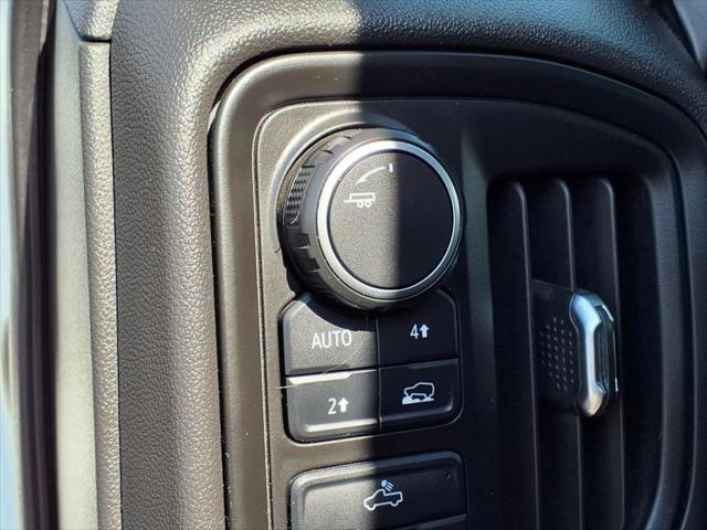 Photo of 2019 Summit White Chevrolet Silverado 1500